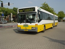 CXX_9033_Dordrecht_busstation_20060906.JPG