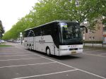 Leeuw_BT-NF-62_(NS-bus_Eindhoven_-_Weert)_Weert_Parallelweg_20091003.jpg